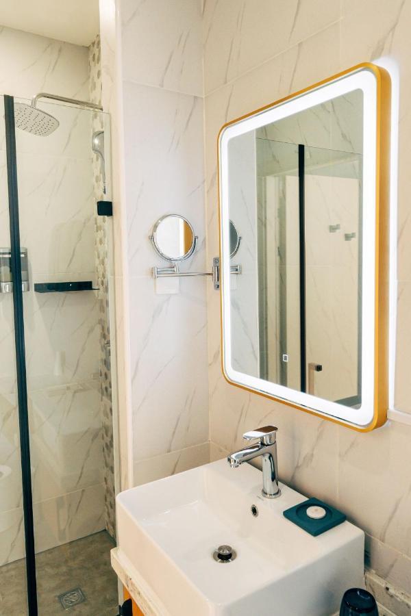 Millennium Plaza Hotel & Mall Oulan-Bator Extérieur photo